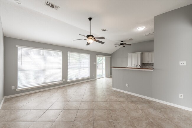 Building Photo - 6307 Pleasant Stream Dr