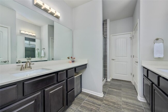 Building Photo - 9000 Cattle Baron Path