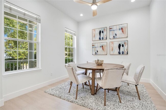 Building Photo - 1659 Hanks Ave