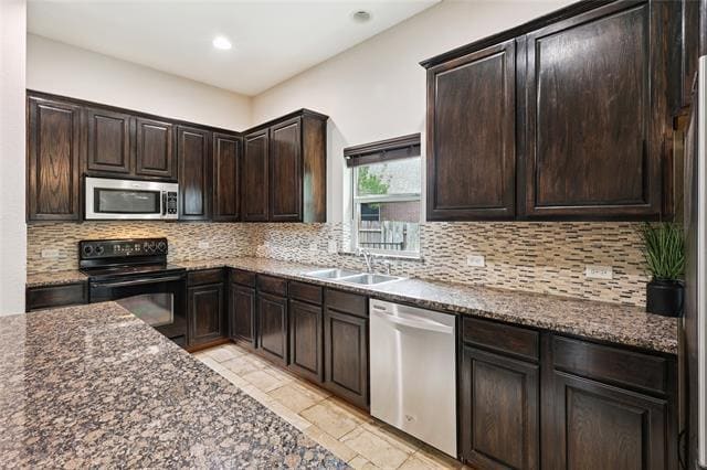 Building Photo - 3901 Ringdove Way