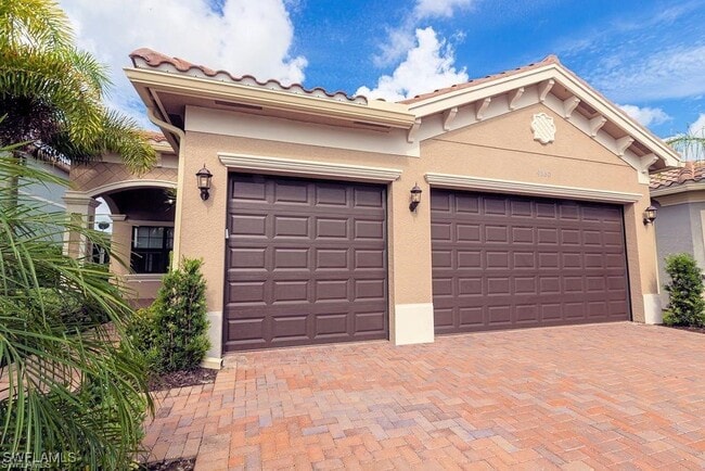 Building Photo - 4550 Kensington Cir