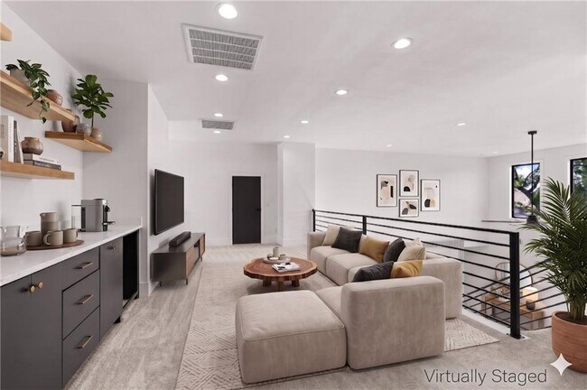 Building Photo - 4427 S 88th St