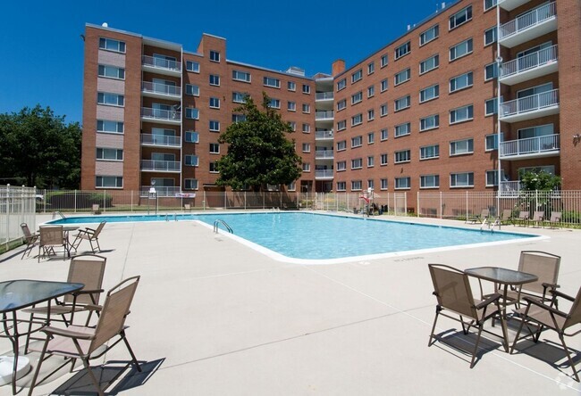 Building Photo - Marlow Heights Apartments