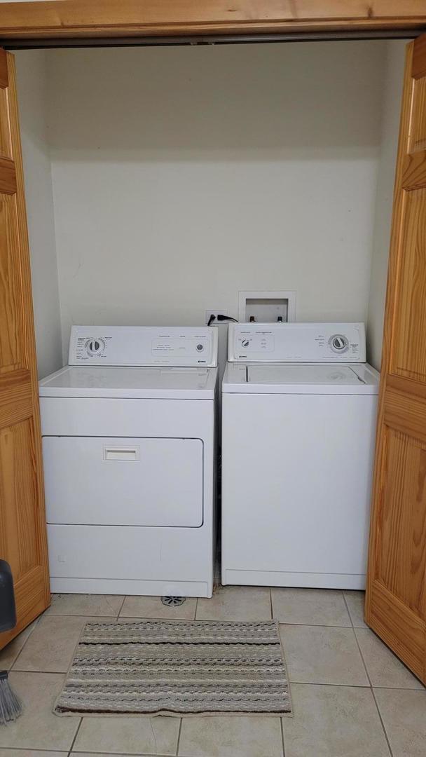 Building Photo - 2643 IL-178