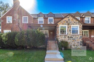 Building Photo - 16 Nunnery Ln