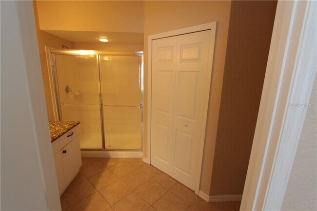 Building Photo - 5041 City St