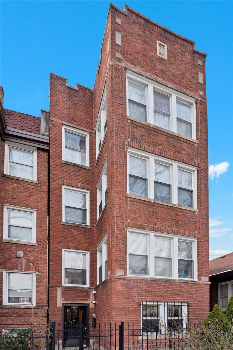 Building Photo - 4906 N Whipple St