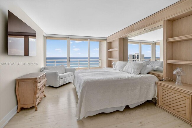Building Photo - 4101 N Ocean Blvd