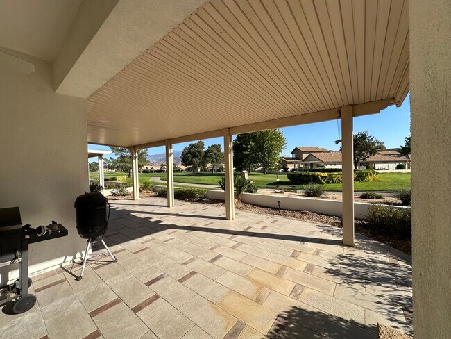 Building Photo - 5001 Rolling Hills Ave