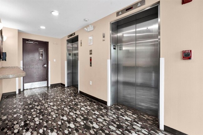 Building Photo - 2100 Van Buren St