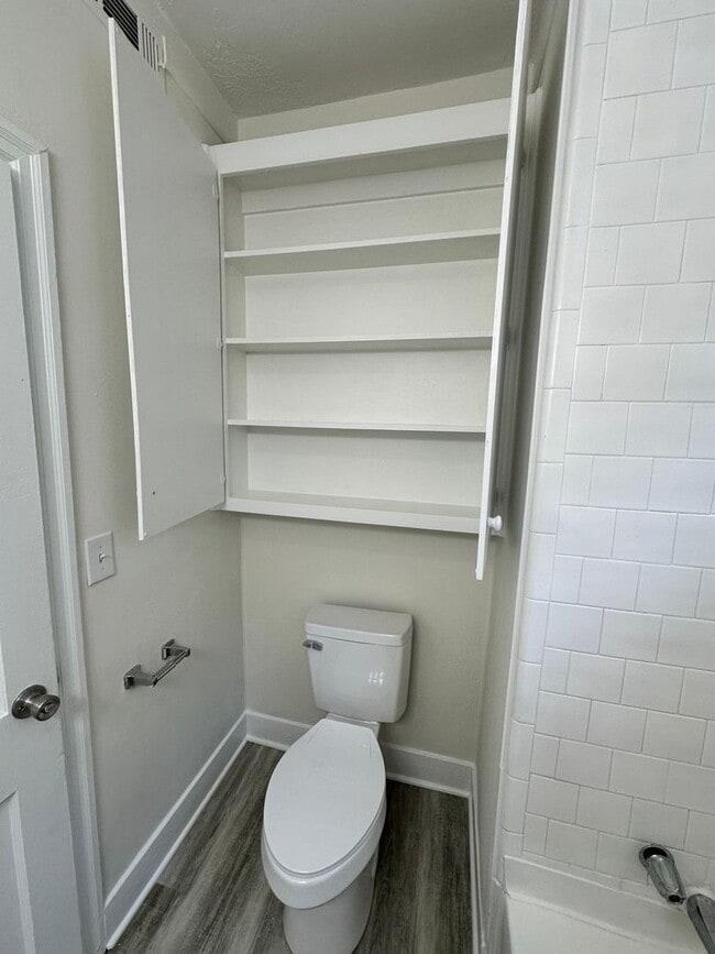 Building Photo - 1314 Morris St