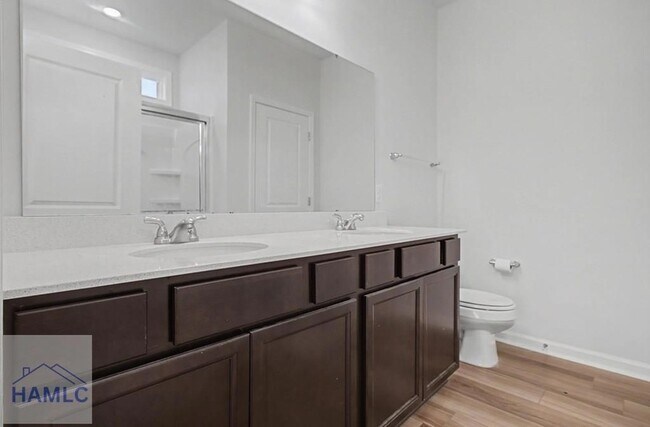 Building Photo - 68 Blueberry Ct NE