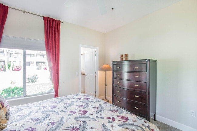 Building Photo - 11260 N 92nd St