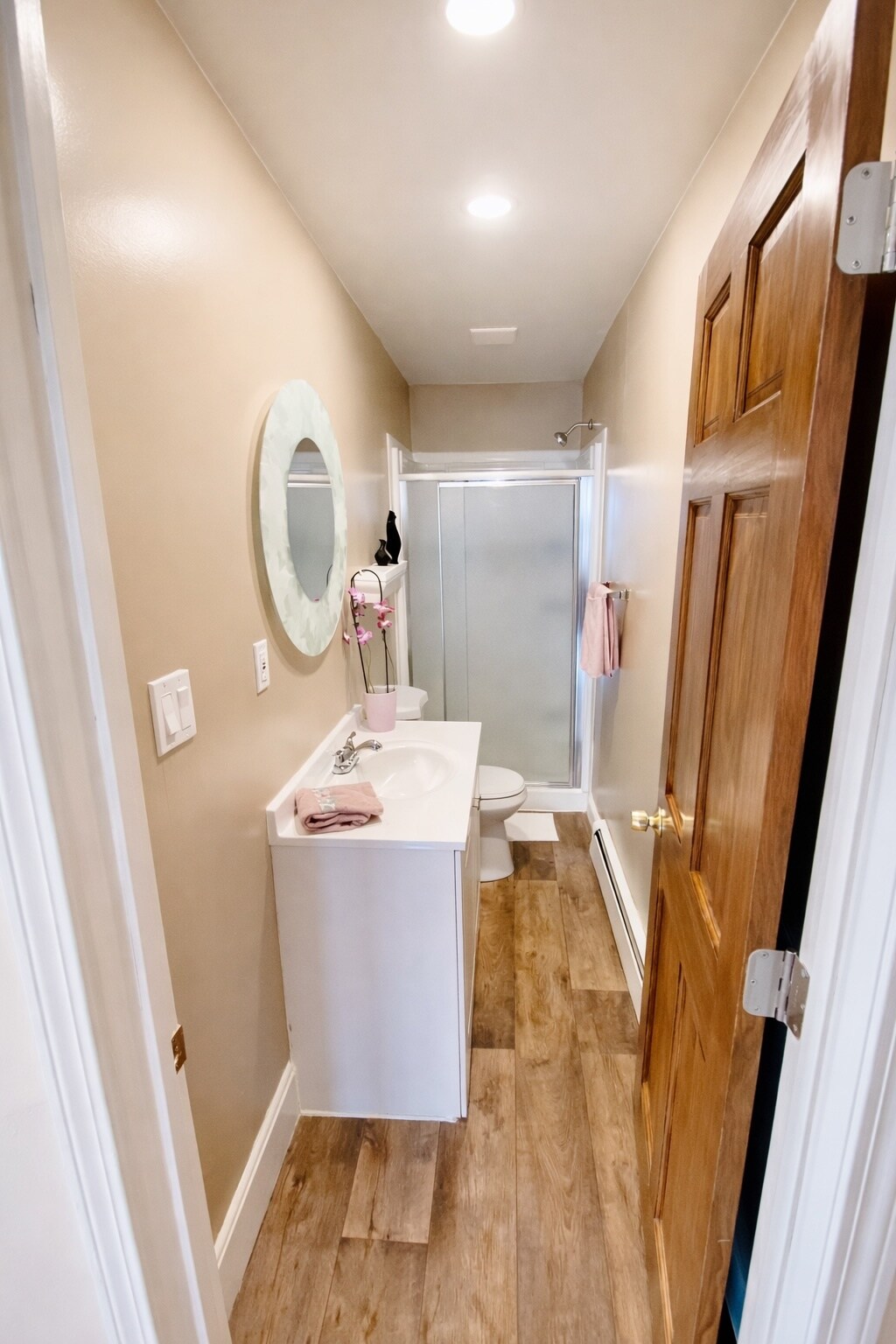 Bathroom 2 - 208 Rawson Rd