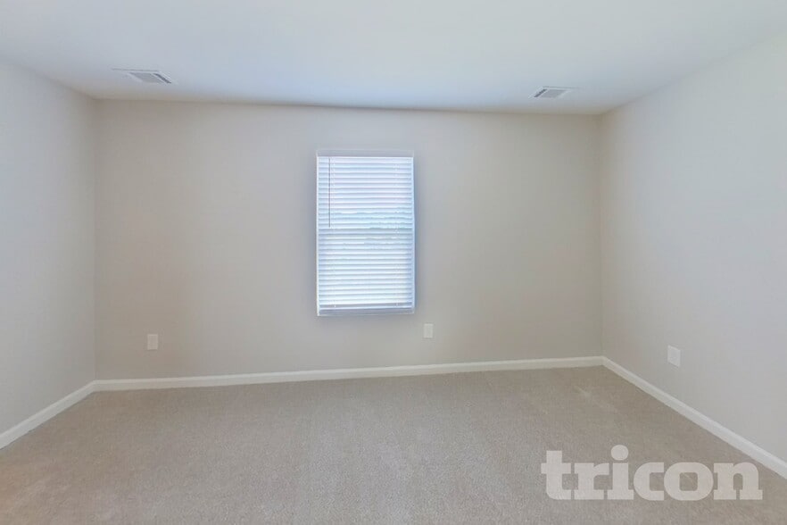 Building Photo - 542 Springtime Ln