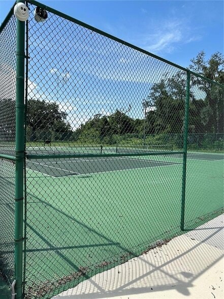 Building Photo - 2525 Relaxing Ln