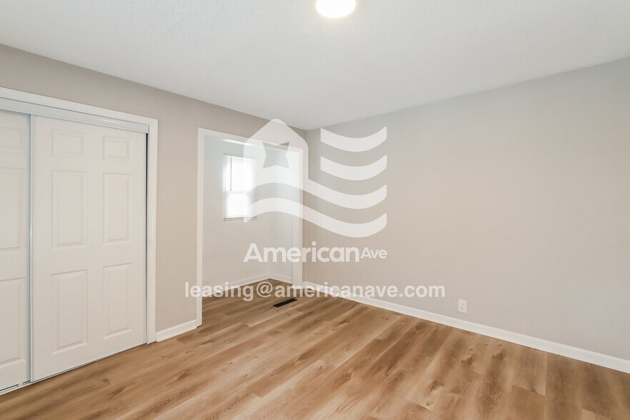 Building Photo - 3525 Ruby Ave