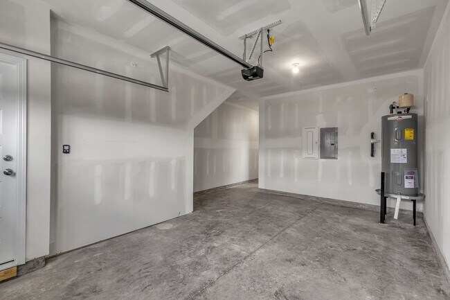 Building Photo - 1206 Harper Lndg