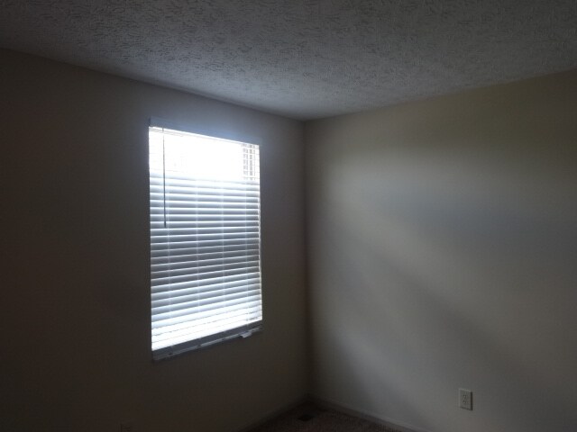 Building Photo - 2097 Earlsway Dr