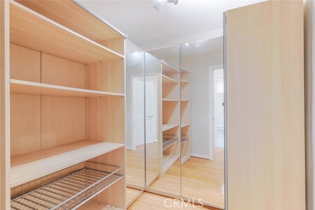 Building Photo - 1344 N Martel Ave