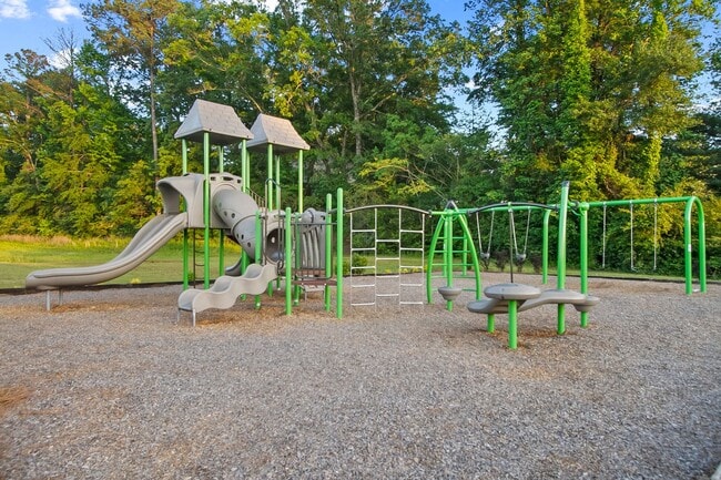 Building Photo - New Construction in the Heart of Northport - Available Now