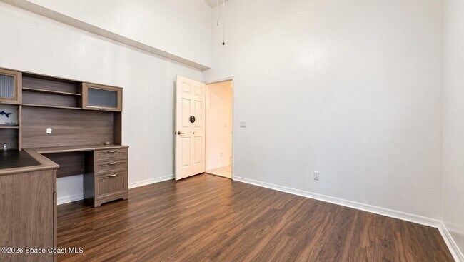 Building Photo - 353 Kilmarnock Pl
