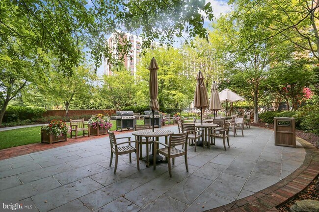 Building Photo - 11700 Old Georgetown Rd