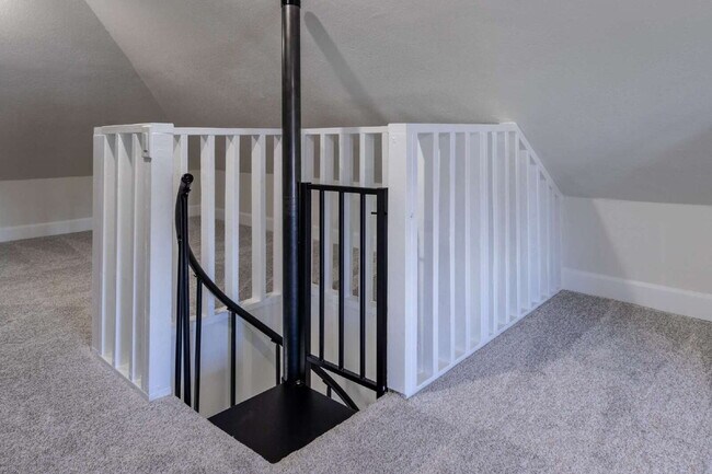 Building Photo - "COMING SOON" Stunning Remodeled Patio Hom...