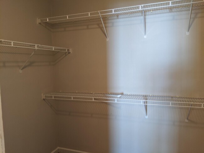 Building Photo - 130 Grande Meadow Way