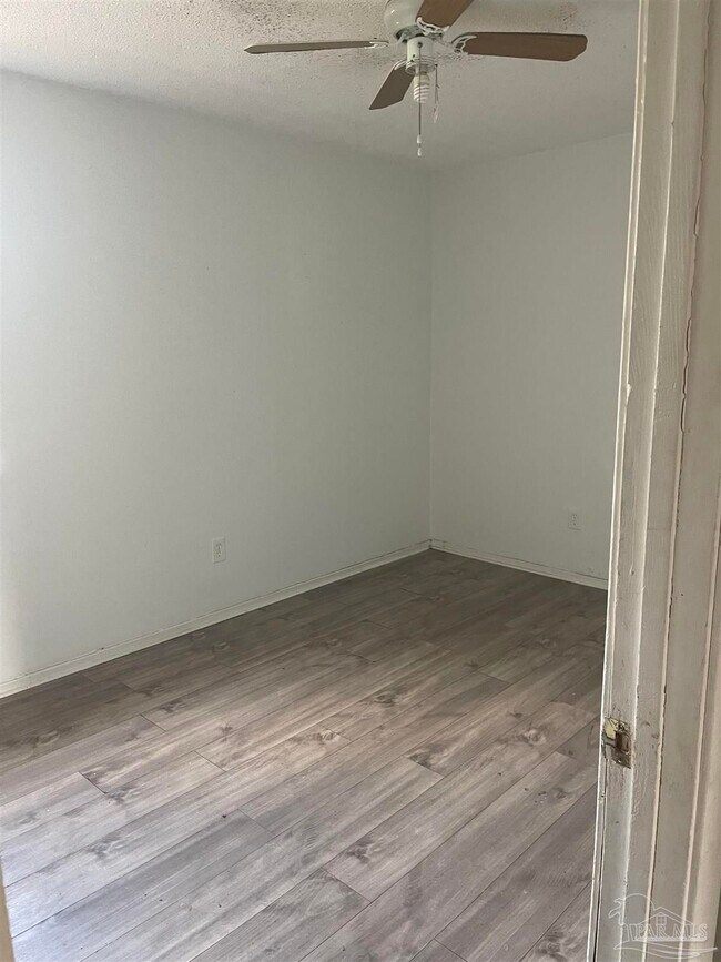 Building Photo - 205 Marine Dr