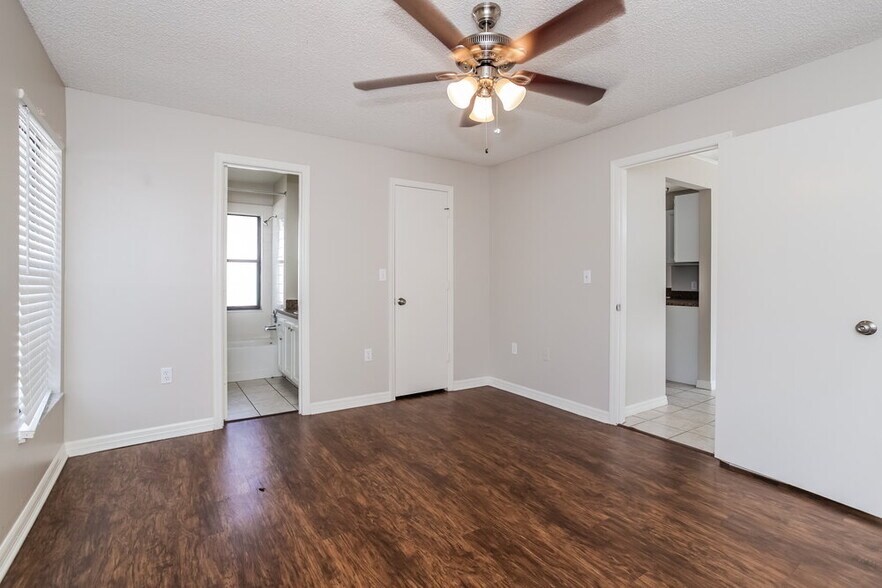 Building Photo - 2683 Black Oak Ln