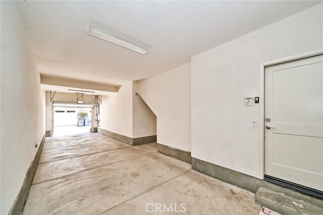 Building Photo - 9040 Garvey Ave