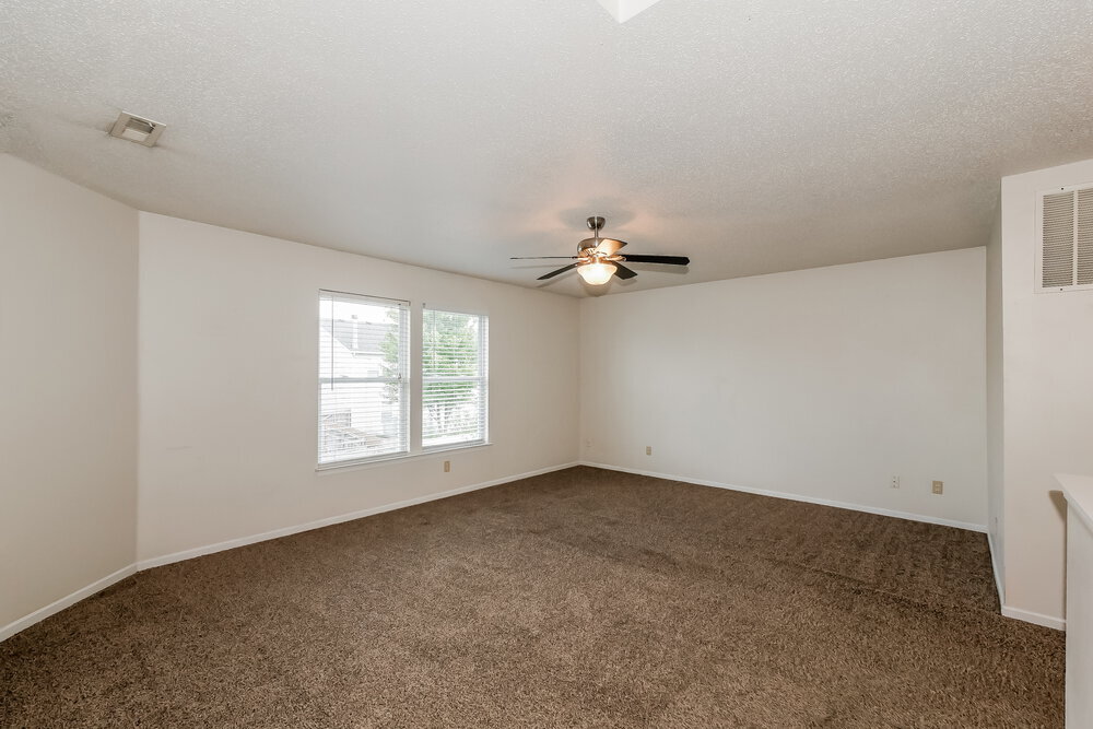 Building Photo - 10226 Homestead Dr