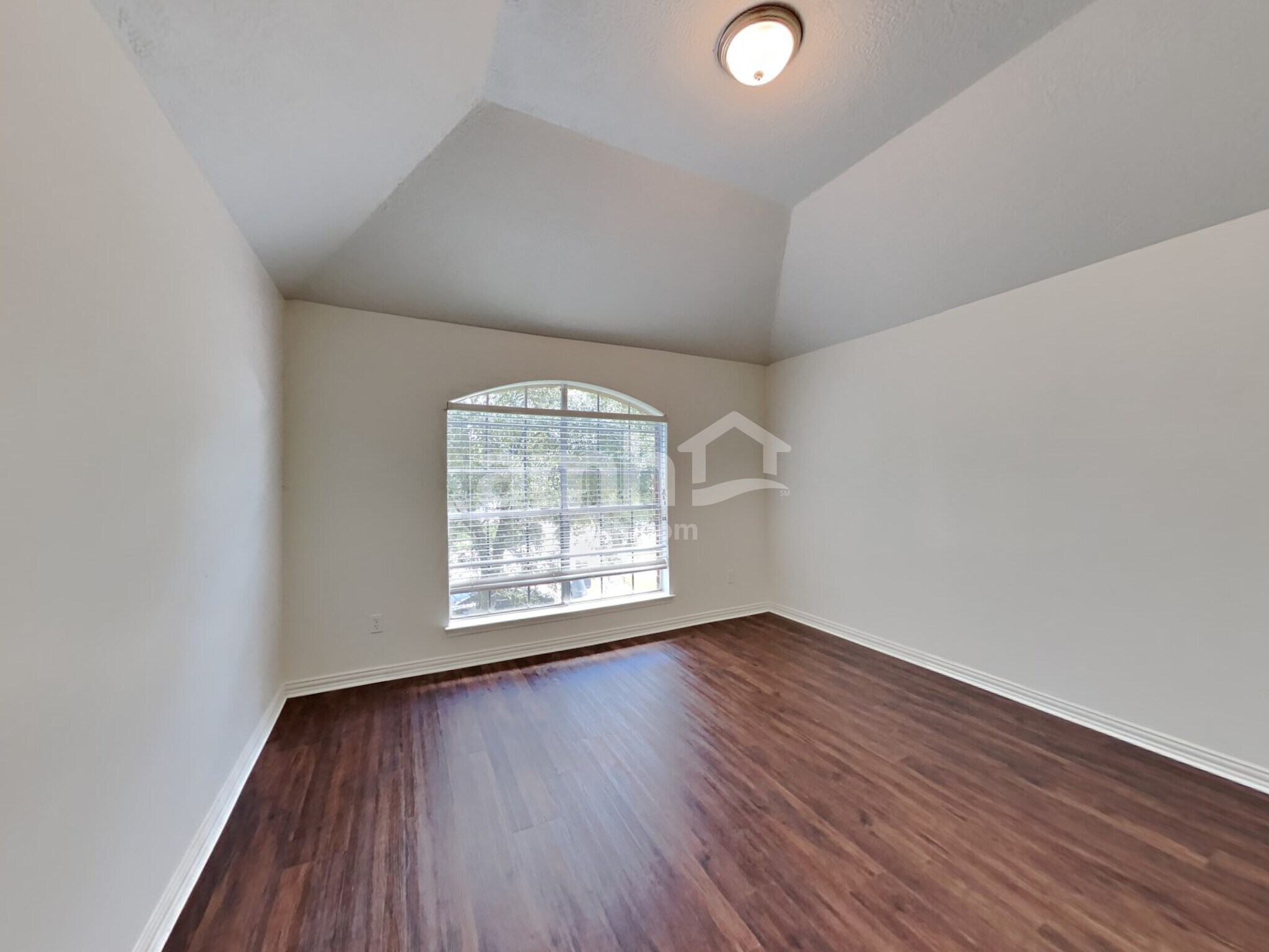 Building Photo - 2602 Port Carissa Dr