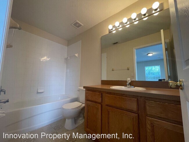 Building Photo - 3 br, 2 bath House - 1827 Hudson Court
