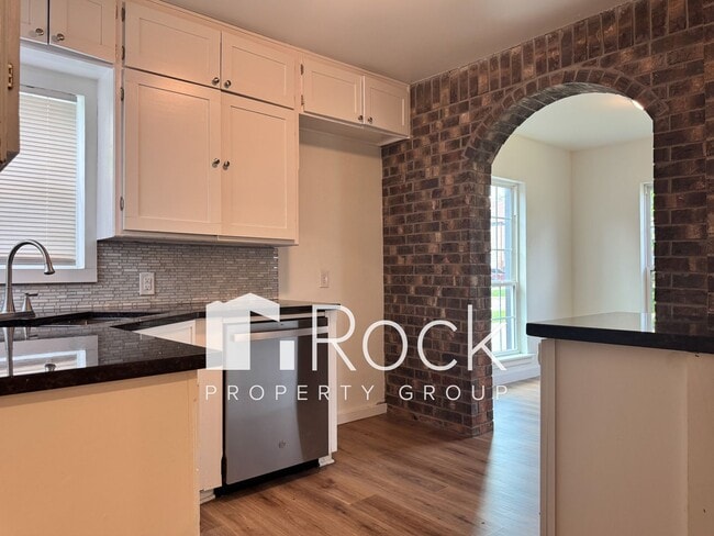 Building Photo - Remodeled Historic Home Near the Capitol, Uptown, Midtown and Paseo districts