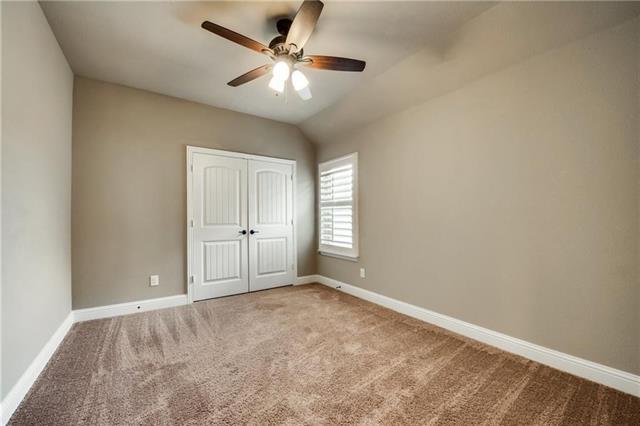 Building Photo - 1025 Spring Falls Dr