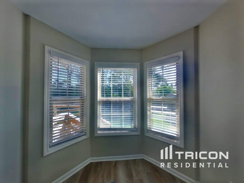 Building Photo - 6009 Plateau Ct