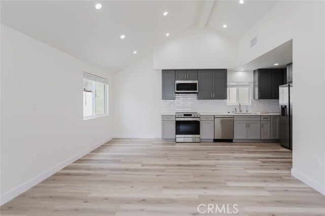 Building Photo - 516 South St