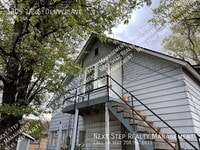 Building Photo - 1305 1/2 S. Denver Ave-