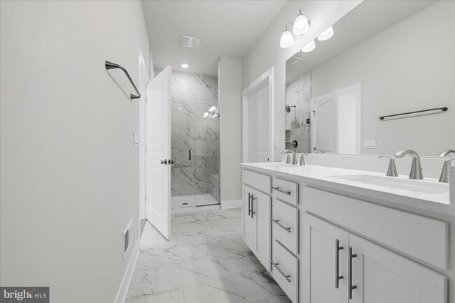 Building Photo - 115 Trellis View Ln