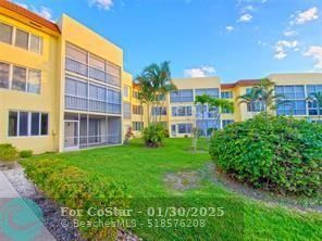 Building Photo - 6700 Royal Palm Blvd