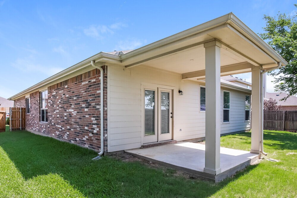Building Photo - 1640 Kawati Way
