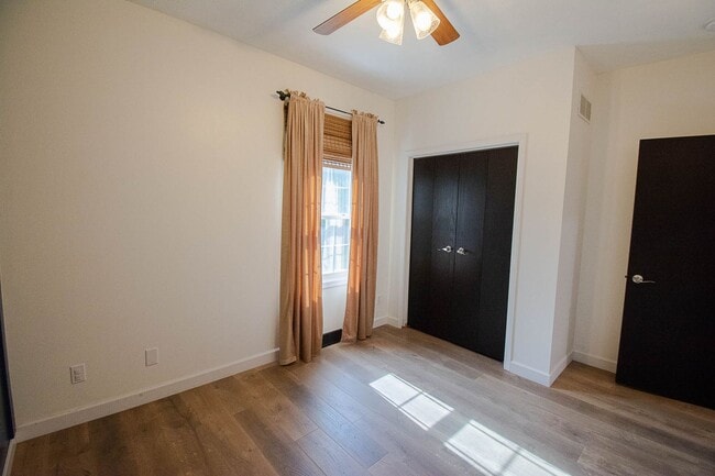 Building Photo - 2107 Ponderosa Dr SW