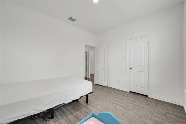 Building Photo - 5630 Elwood Dr