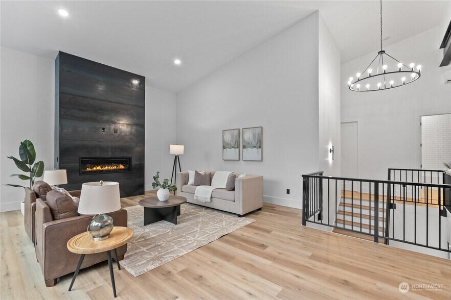 Building Photo - 2952 Brook Ln