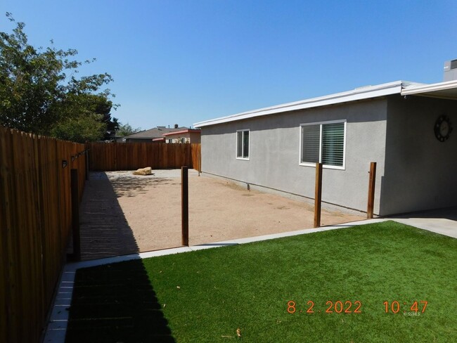 Building Photo - Spacious & Stylish 4-Bedroom Home for Rent