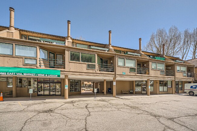 Building Photo - 3971 Big Horn Rd