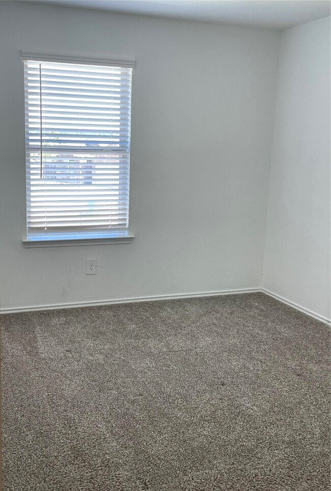 Building Photo - 13912 Acadia Pt Ct