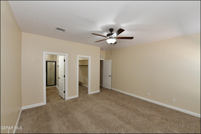 Building Photo - 15149 Imagine Dr